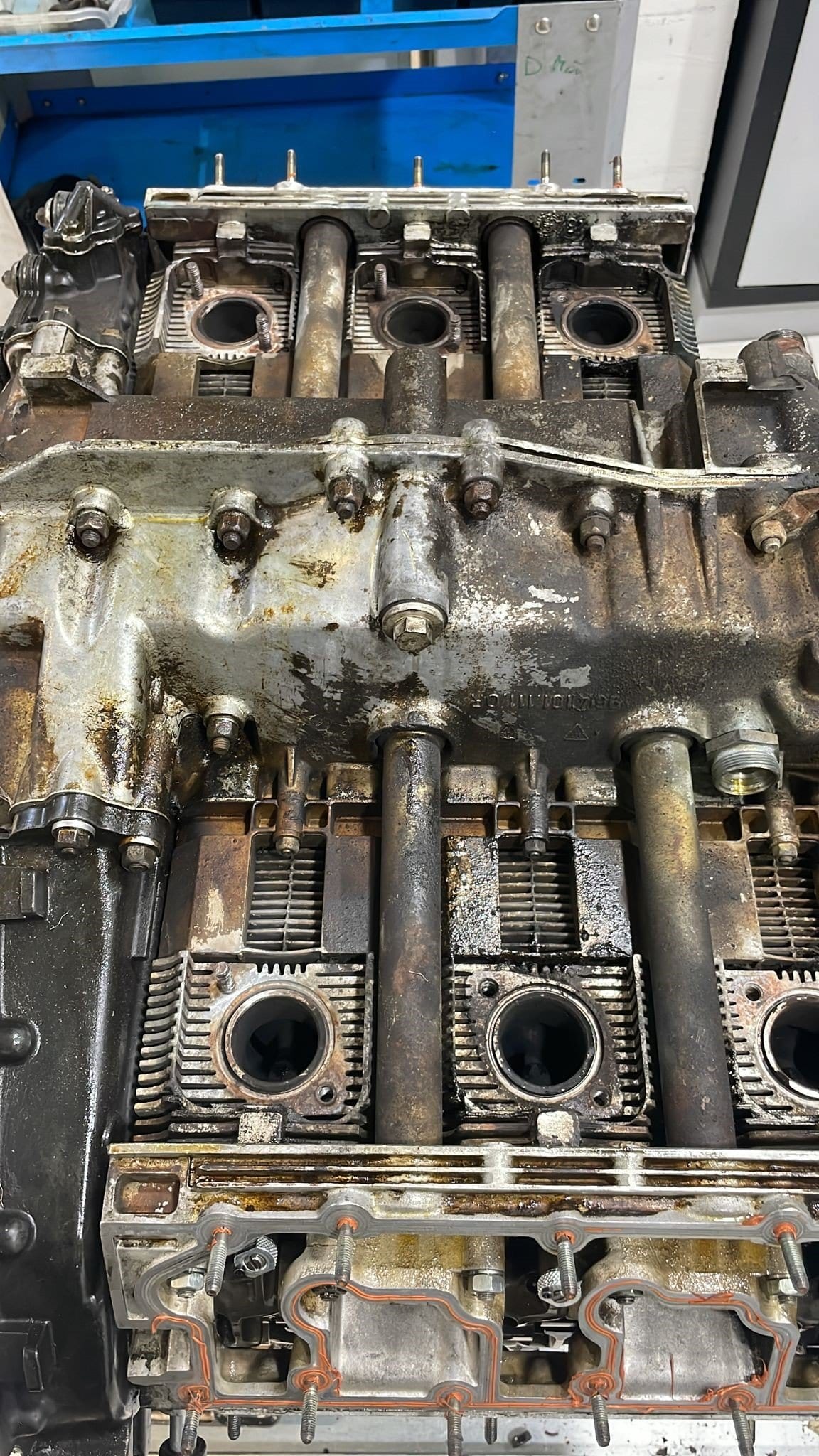 Rehabilitación completa motor 964 (M6401 3.6 ), 4