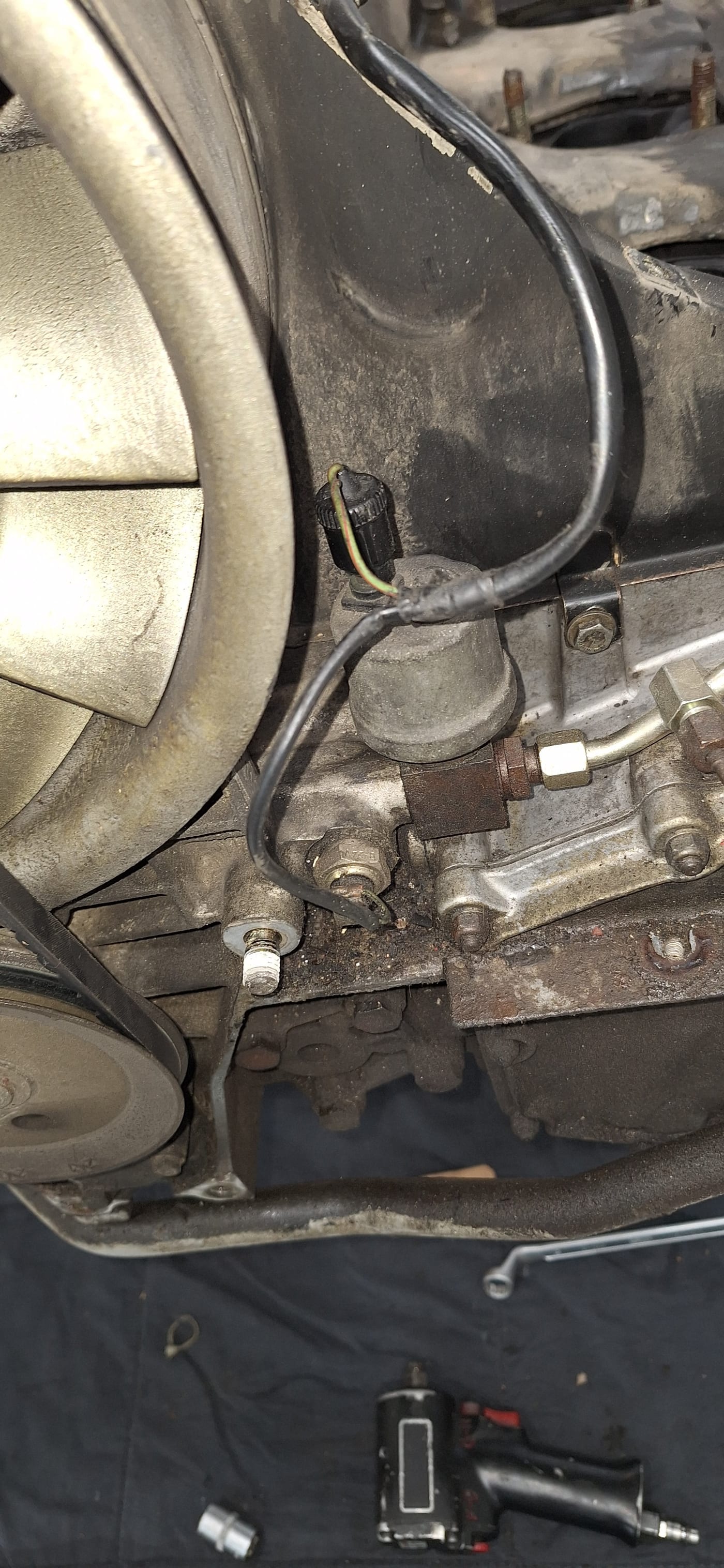Detalle de la turbina de refrigeración y la carcasa del 3.2 serie G