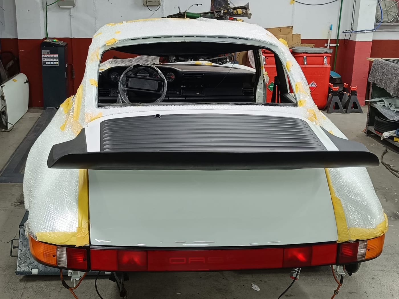 911 G