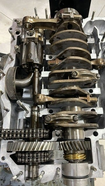 Restoration complete engine 965 (964 turbo 3.3), 12