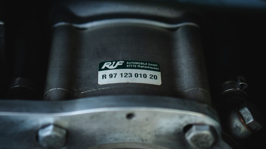 Placa de identificación RUF Automobile